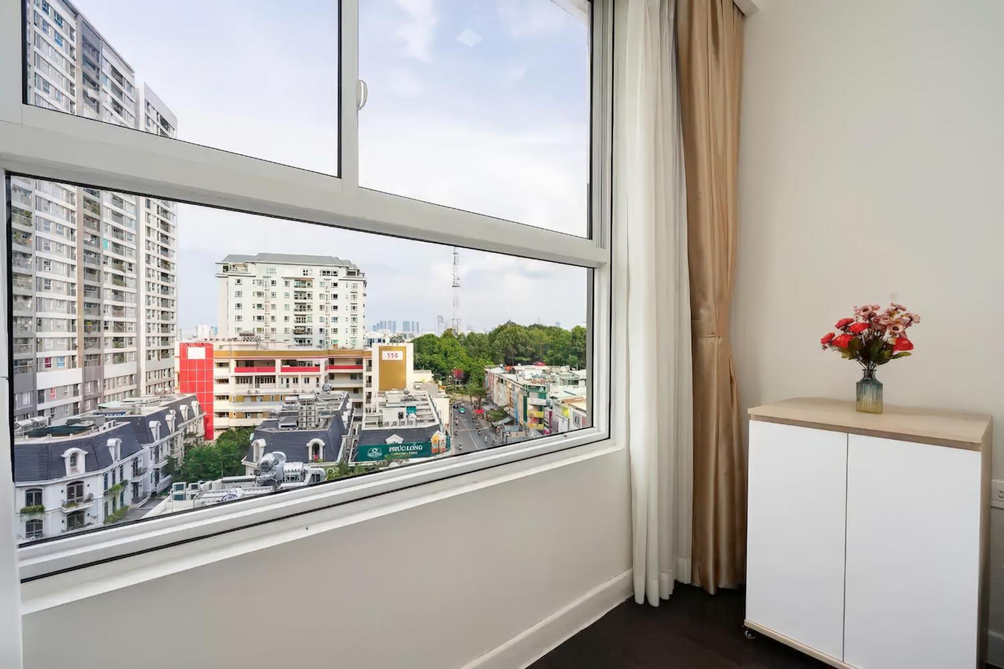 Rainbow Sky Center Tsn Airport Apartment