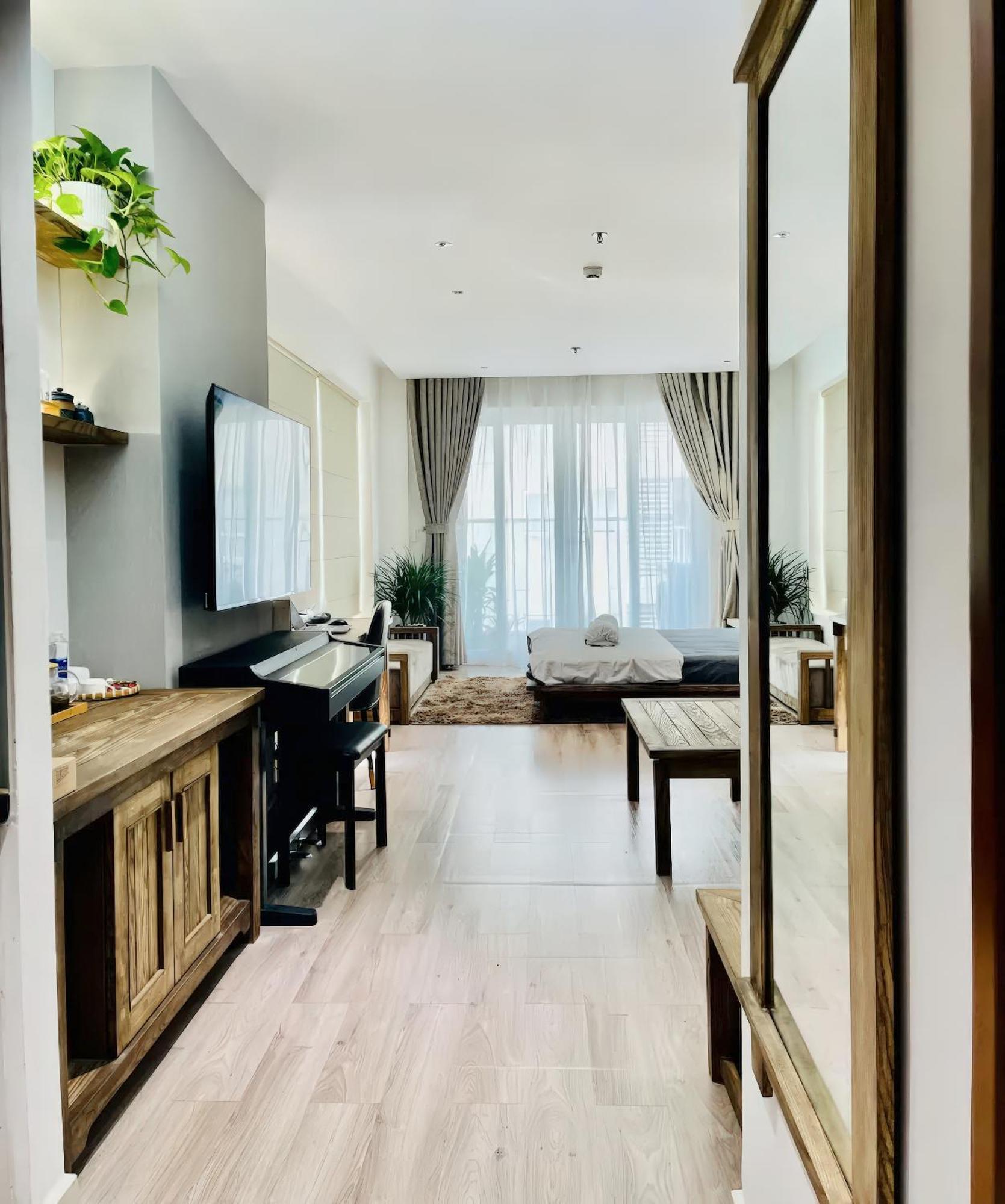 Apartment Rainbow Sky Center Tsn Airport